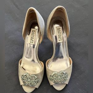 Badgley Mischka heels 7M
